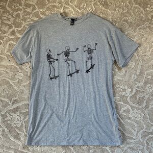 T-shirt dress- Gray Skeleton Skateboard